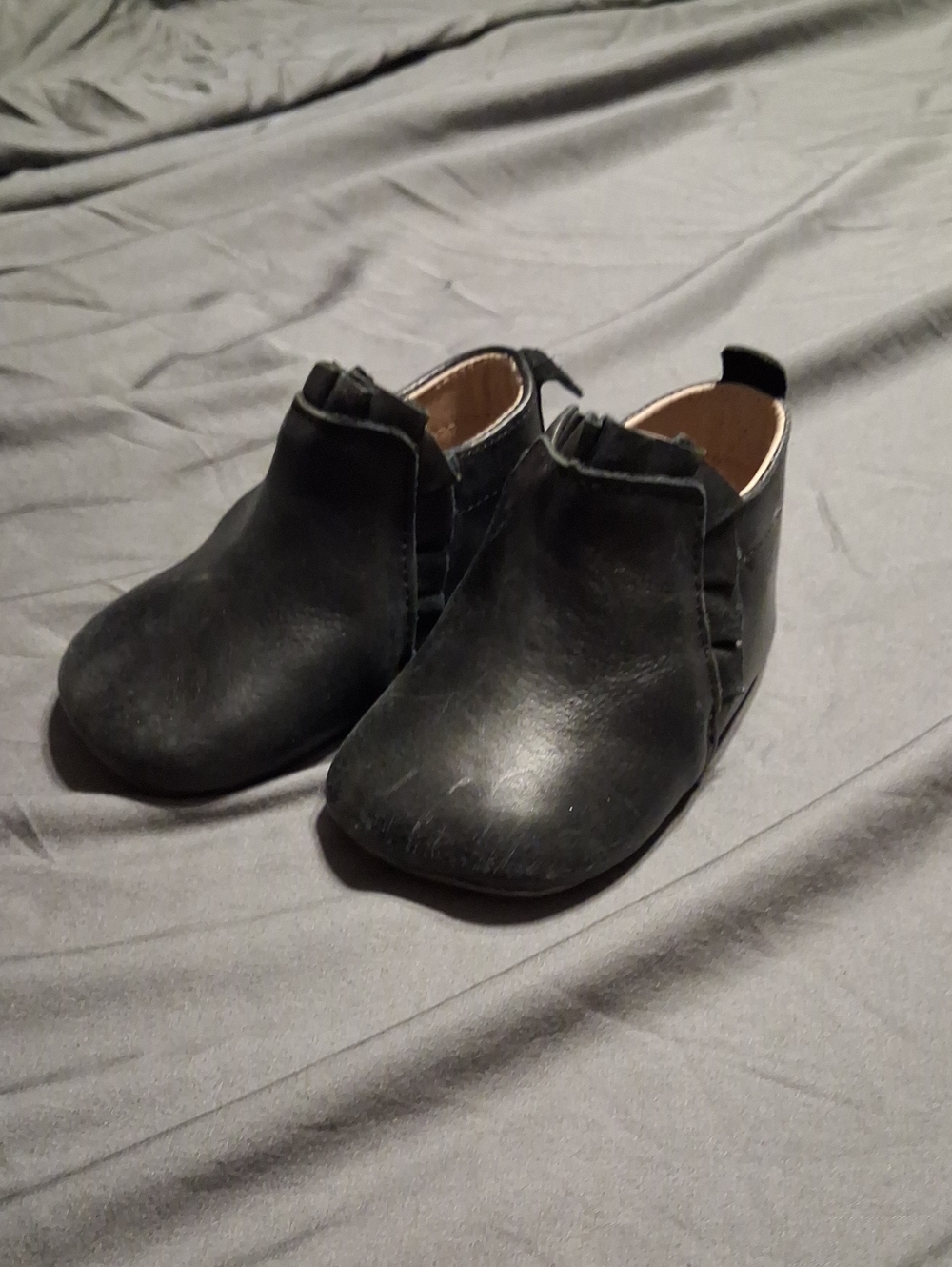 Size 5 Baby/toddler Low Top Boots Little Love Bug